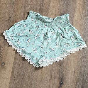 Floral Lace Trim Shorts